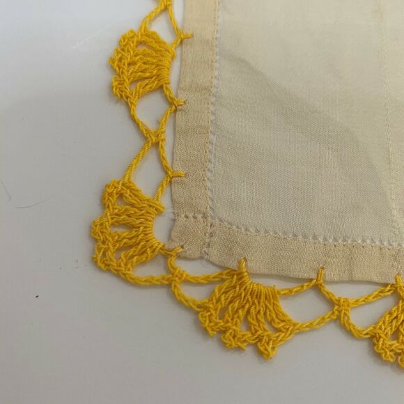 Vintage Silk Bridesmaid Wedding Handkerchief Embroidered Crochet Lace Heirloom - Picture 3 of 3